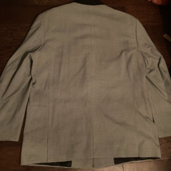 Men Suit Set - Picture 3 of 8